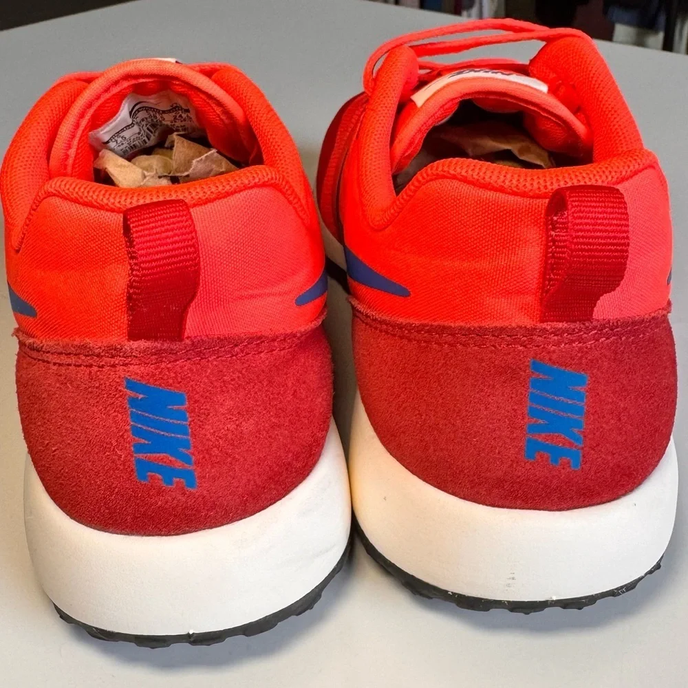 Nike Elite Shinsen Team Orange and Royal Blue Running Shoes Women’s size 7.5